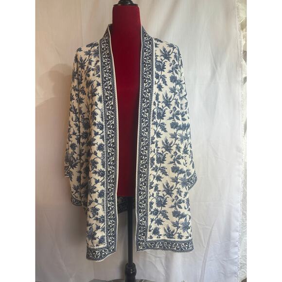 MAX STUDIO Womens 1X XL Blue White Floral Summer Kimono Jacket Wrap NWOT $98 - Picture 1 of 7